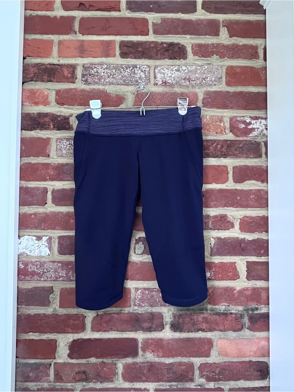 Girls' Navy Blue Cropped Active Leggings